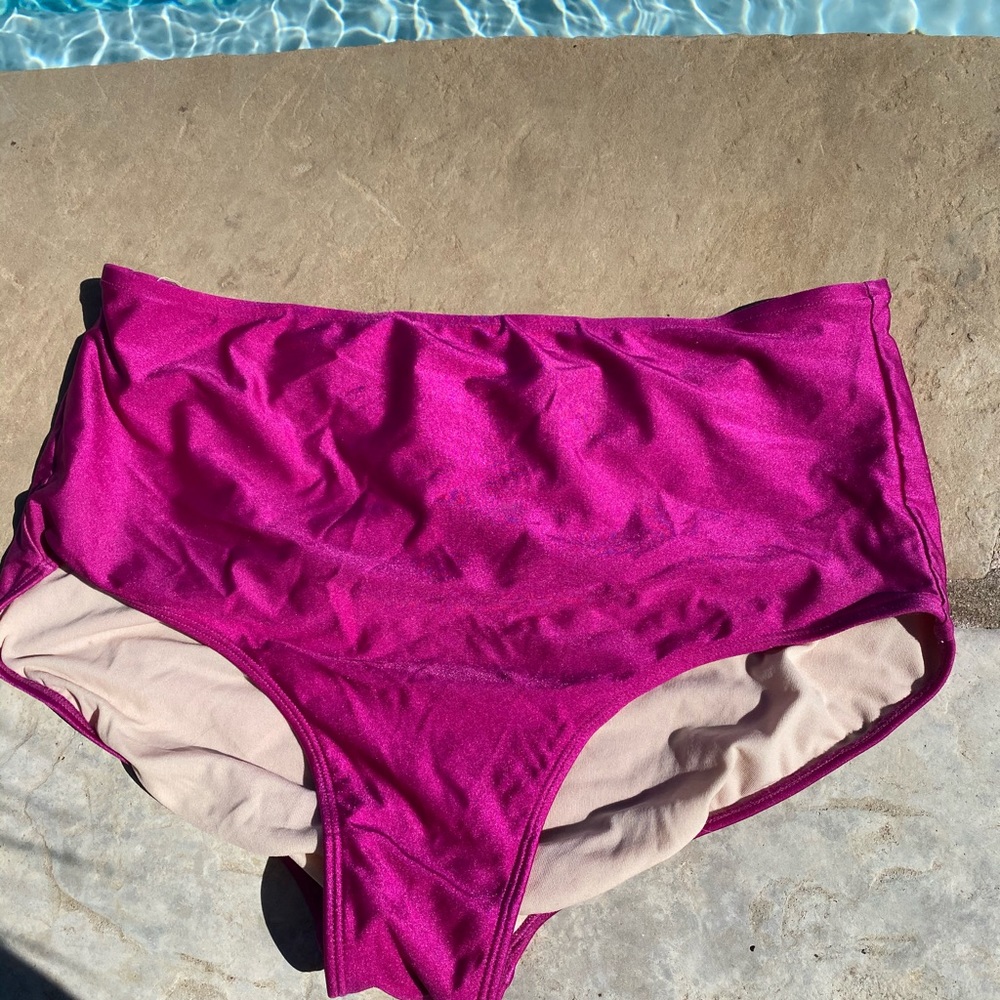 Albion Fit magenta XL high-wasted bottoms